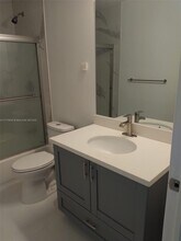 1819 NE 182nd St in North Miami Beach, FL - Building Photo - Building Photo