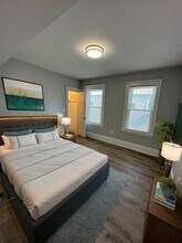 517 Washington St, Unit 2 in Boston, MA - Building Photo - Building Photo