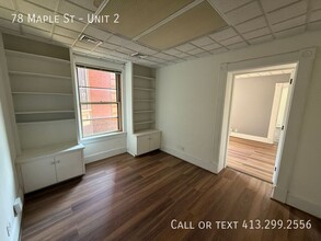 78 Maple St in Springfield, MA - Building Photo - Building Photo