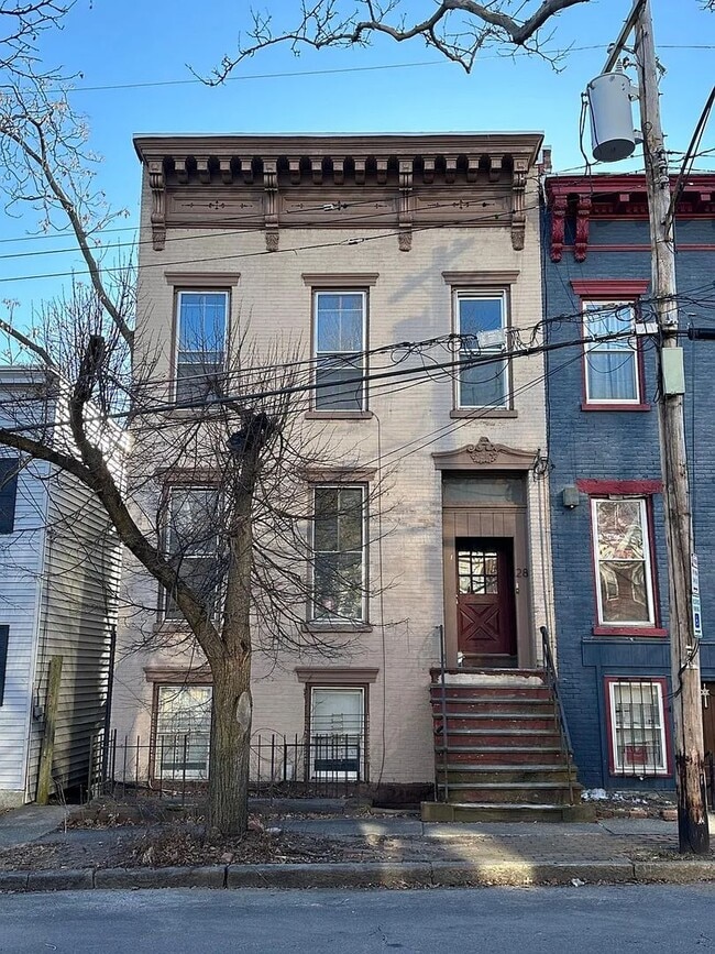 property at 28 Myrtle Ave