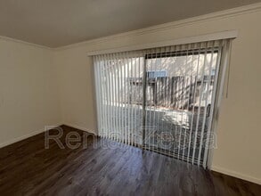 2355 Heidi Pl in Santa Rosa, CA - Building Photo - Building Photo