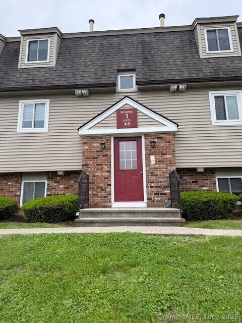 property at 6 Evergreene Rd