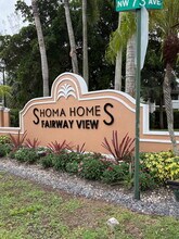 17630 NW 73rd Ave, Unit 205 in Hialeah, FL - Foto de edificio - Building Photo