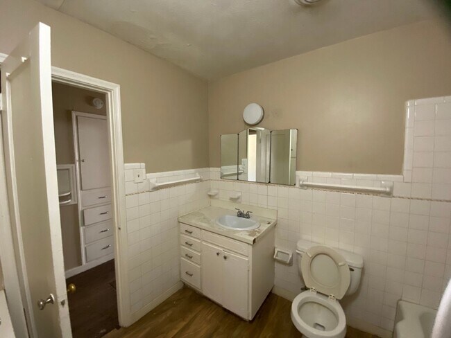 1611 28th St in Lubbock, TX - Building Photo - Building Photo