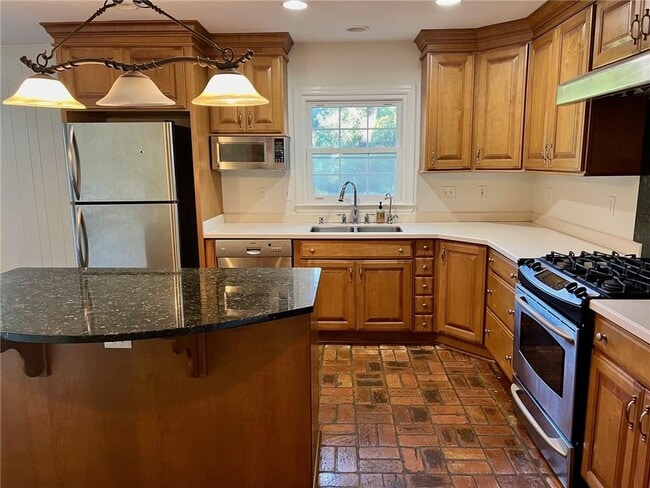 1209 Marseille Dr in Mobile, AL - Building Photo - Building Photo