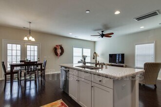 1605 Valley Oak Rd in Johns Island, SC - Building Photo - Building Photo