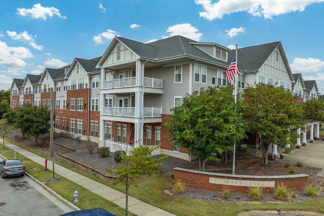 Legends Park North Senior in Memphis, TN - Foto de edificio