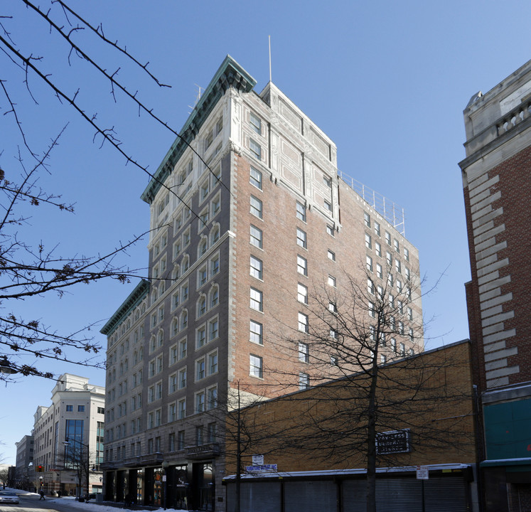 Broad Street Bank Apartments in Trenton, NJ - Foto de edificio