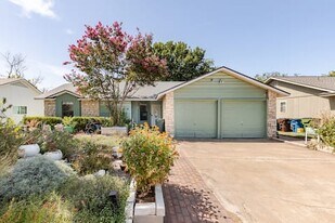 1405 Wayne Dr in Round Rock, TX - Building Photo
