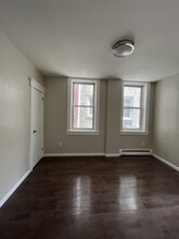 970 Broadway, Unit 2 in Bayonne, NJ - Building Photo - Building Photo