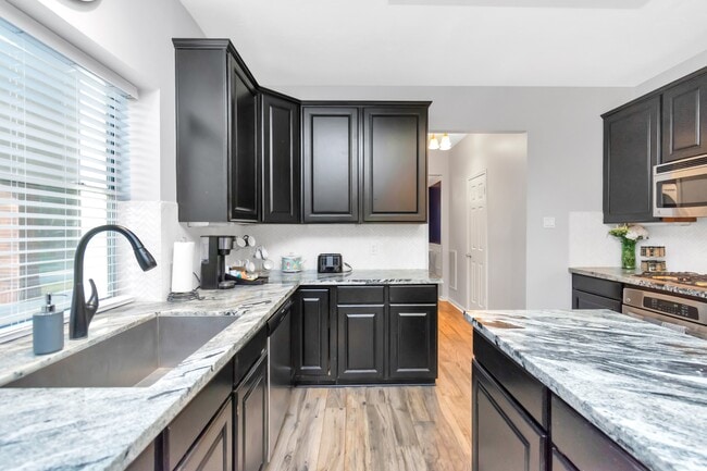 property at 10007 Hickory Trail Ln