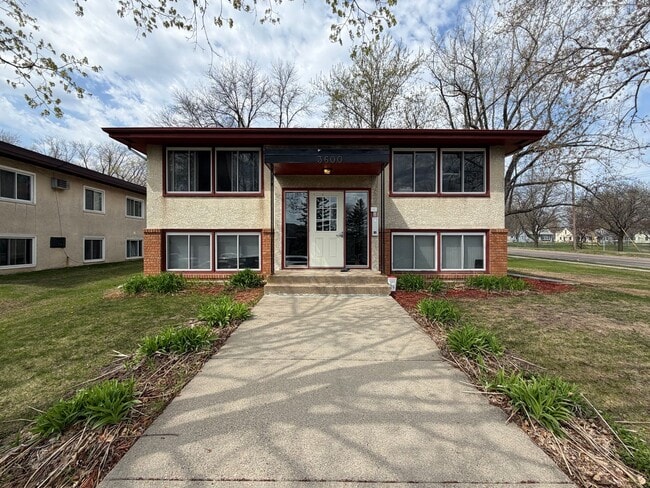 property at 3600 Pennsylvania Ave S