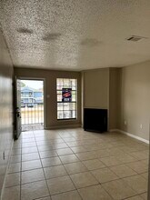 8007 Jefferson Park Dr, Unit D in Baton Rouge, LA - Building Photo - Building Photo