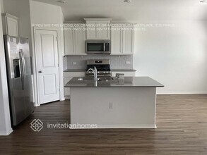 10537 Steinbeck Dr in Austin, TX - Building Photo - Building Photo