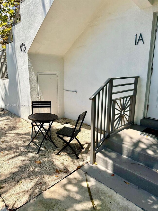 415 75th St in Miami Beach, FL - Building Photo - Building Photo