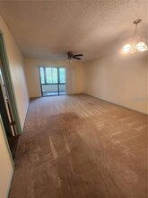 173 Pinehurst Dr, Unit 1 in Bradenton, FL - Building Photo - Building Photo