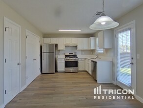4916 Notting Glen SW in Snellville, GA - Building Photo - Building Photo