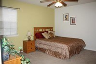 Bedroom - Summer West Apartments in Hattiesburg, Mississippi