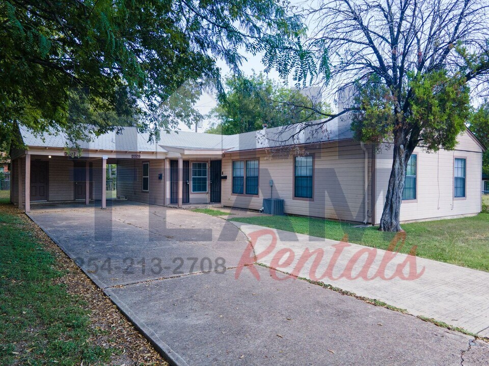 2005 Elkins Ave in Killeen, TX - Foto de edificio