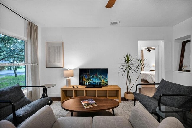property at 370 NE 87th St