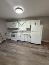 127 Liverpool Ave in Egg Harbor City, NJ - Building Photo - Building Photo