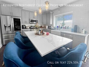 9 Gillingham Ct in Algonquin, IL - Building Photo - Building Photo