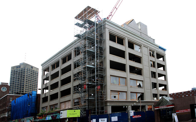 Graduate Tower at Site 4 in Cambridge, MA - Foto de edificio - Building Photo