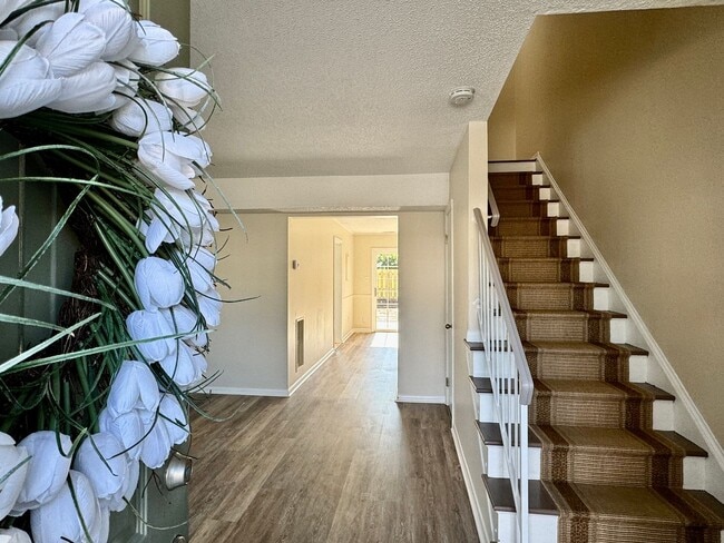 1811 Carlton E in Virginia Beach, VA - Building Photo - Building Photo