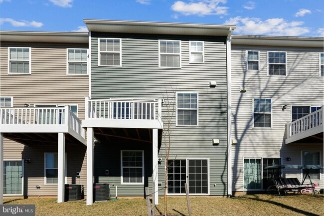 915 Dorchester Cove Rd in Severn, MD - Building Photo - Building Photo