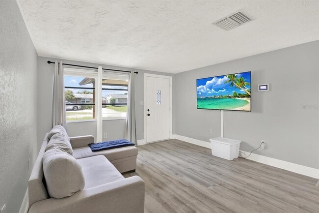 3543 Trask Dr in Holiday, FL - Building Photo - Building Photo