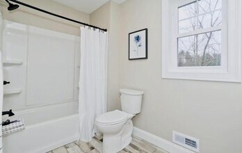 5 Bay Rd in Belchertown, MA - Building Photo - Building Photo