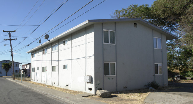 1309 Fillmore St in San Pablo, CA - Building Photo - Building Photo