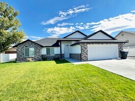 1095 S 150 W in Tremonton, UT - Building Photo