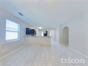 1342 Barrel Dr in Dallas, TX - Foto de edificio - Building Photo