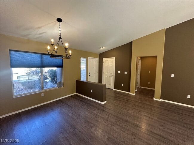 9945 Bundella Dr in Las Vegas, NV - Building Photo - Building Photo