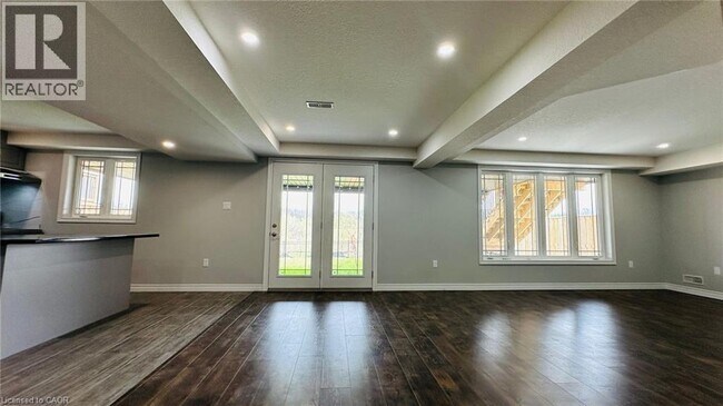 373 Rivertrail Ave in Kitchener, ON - Building Photo - Building Photo