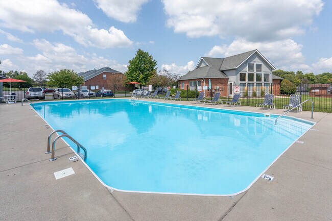 Ashton Meadows in Springfield, OH - Foto de edificio - Building Photo