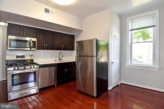 1601 A St SE-Unit -1 in Washington, DC - Building Photo - Building Photo
