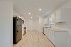 11098 N Lake Mist Ln in Willis, TX - Foto de edificio - Building Photo