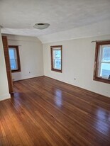 78 Houghton St, Unit 2 in Boston, MA - Building Photo