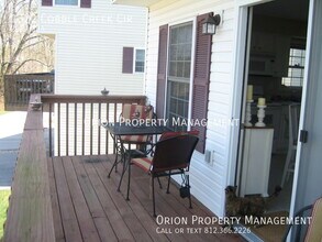 1322 Cobble Creek Cir in Bloomington, IN - Foto de edificio - Building Photo