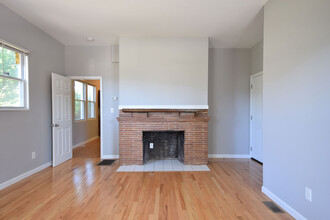 3300 Windsor Ave, Unit 2 in Baltimore, MD - Building Photo - Building Photo