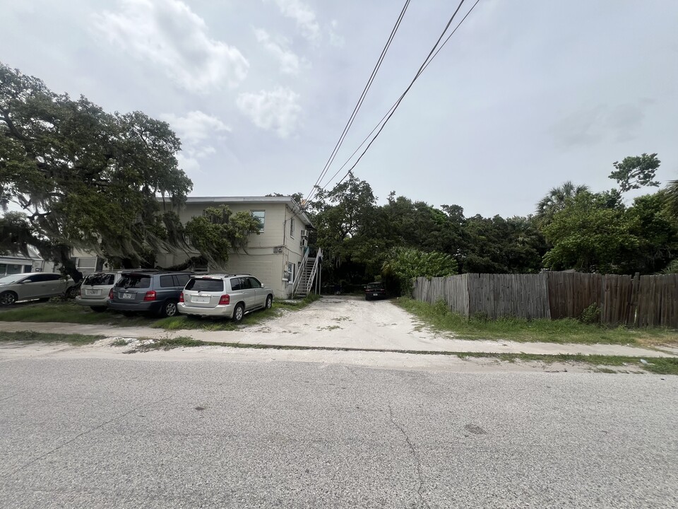 2901 N Albany Ave in Tampa, FL - Building Photo