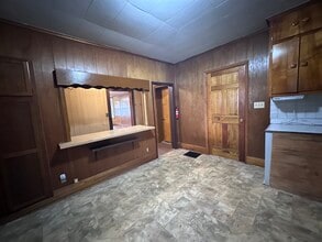 217 Warrington Ave in Danville, IL - Building Photo - Building Photo