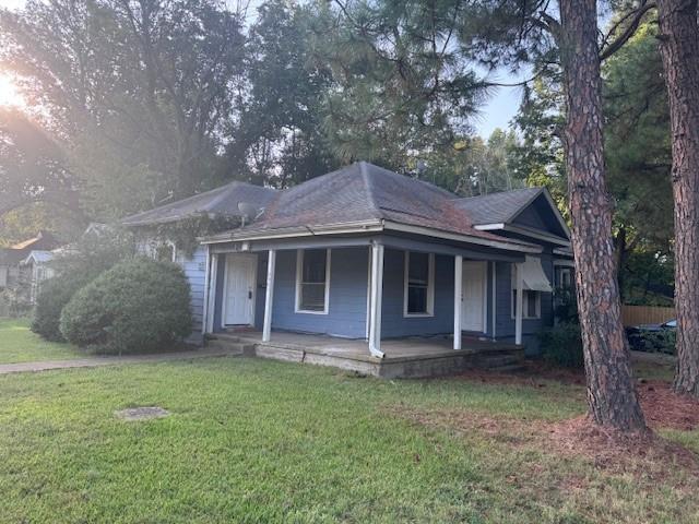 property at 2004 Culbertson St