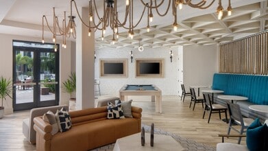 7th & Oak in Tampa, FL - Foto de edificio - Building Photo