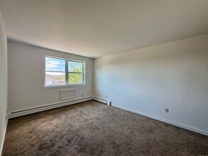 85 Union Ave in Bridgeport, CT - Building Photo - Building Photo