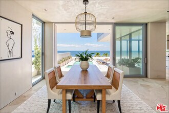 31346 Broad Beach Rd in Malibu, CA - Building Photo - Building Photo