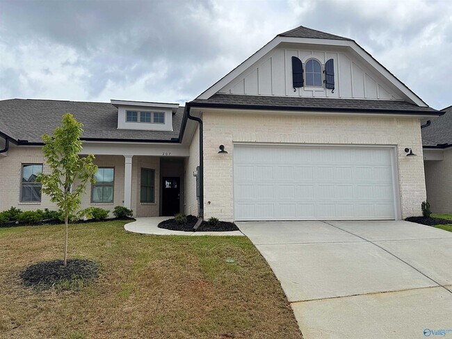 property at 207 Osceola Cir