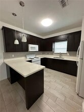 23 Valeria St in Edinburg, TX - Building Photo - Building Photo